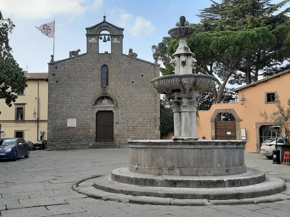 Hotel AL22 di piazza del Gesù à Viterbe Extérieur photo