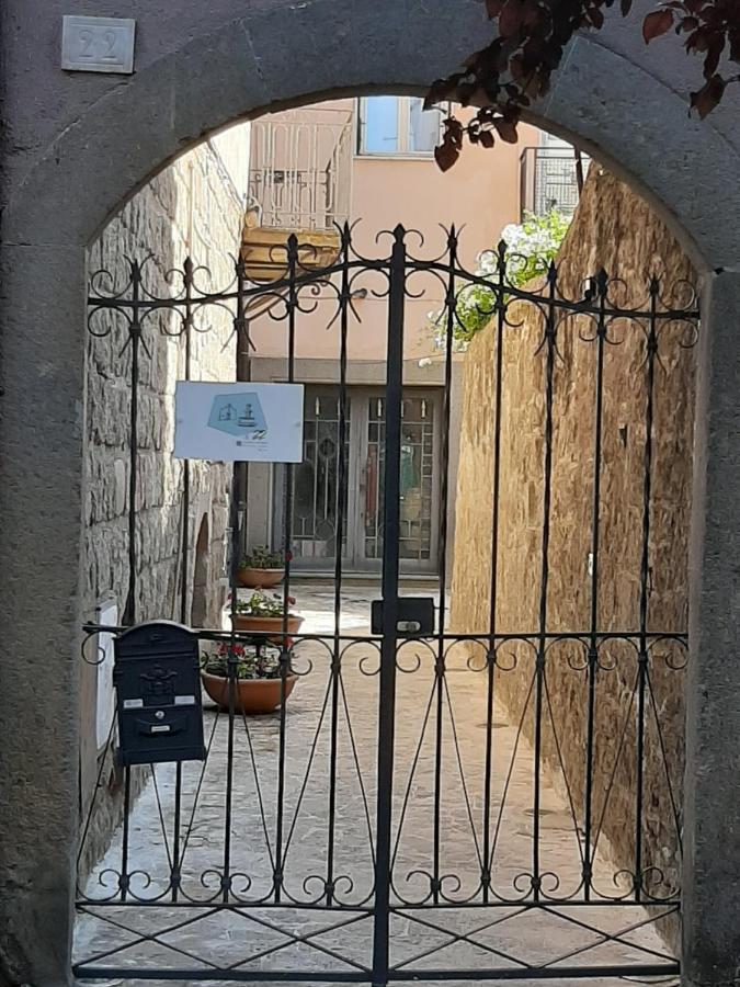 Hotel AL22 di piazza del Gesù à Viterbe Extérieur photo
