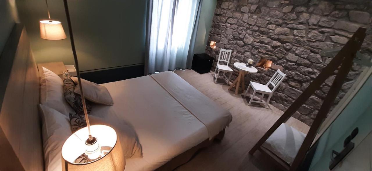 Hotel AL22 di piazza del Gesù à Viterbe Extérieur photo