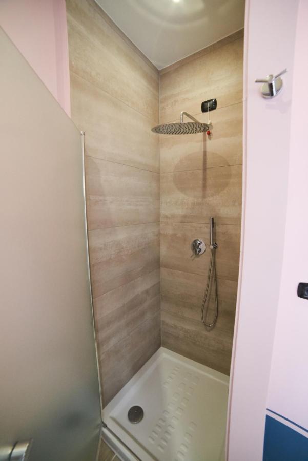 Hotel AL22 di piazza del Gesù à Viterbe Extérieur photo