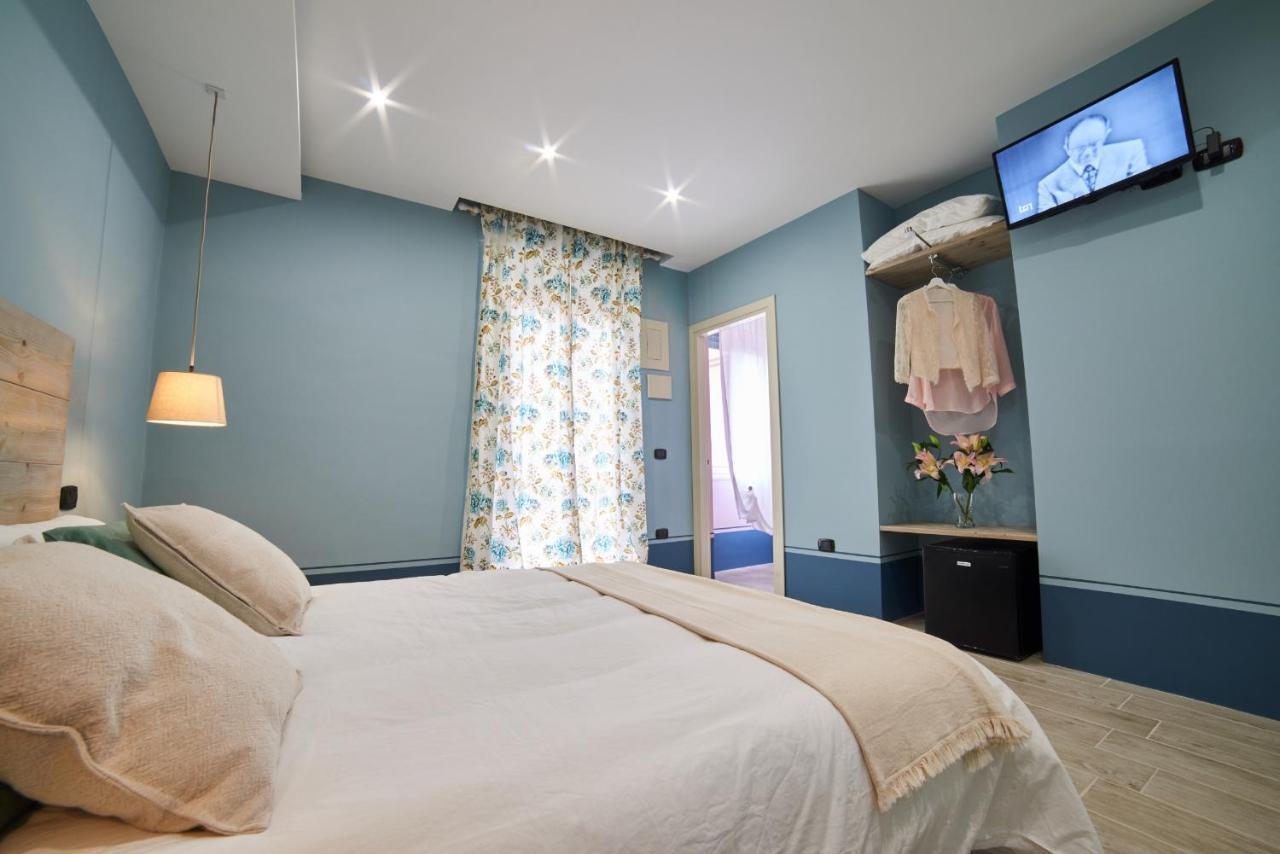 Hotel AL22 di piazza del Gesù à Viterbe Extérieur photo
